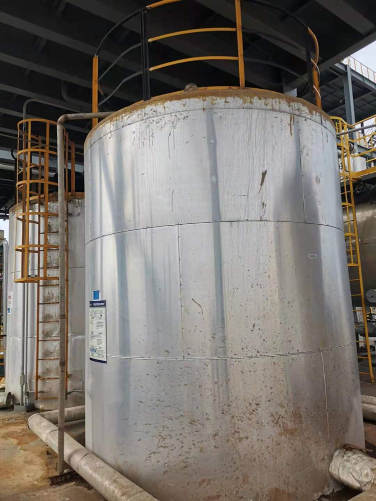 1653284244660661.jpg 交聯(lián)聚乙烯儲(chǔ)罐2.jpg